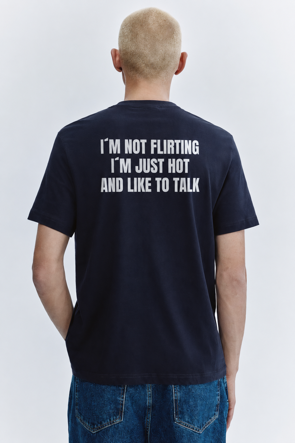 I´m not flirting, just hot and like to talk
